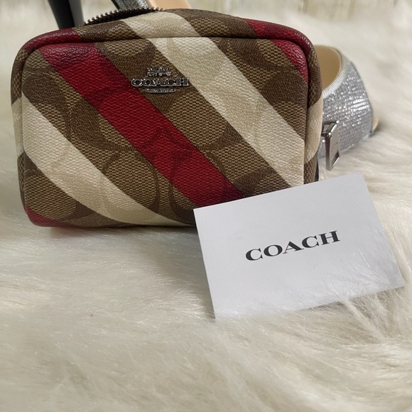 2 pcs COACH Red Rowan Satchel & Coach mini box cosmetic case - Picture 2 of 14